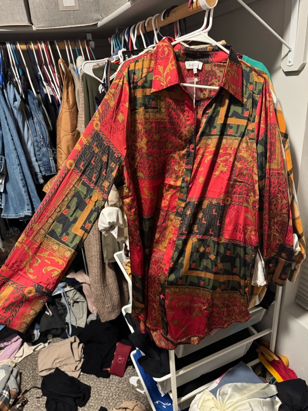ACOA Multicolor Red and Green Patterned Button-Down dress